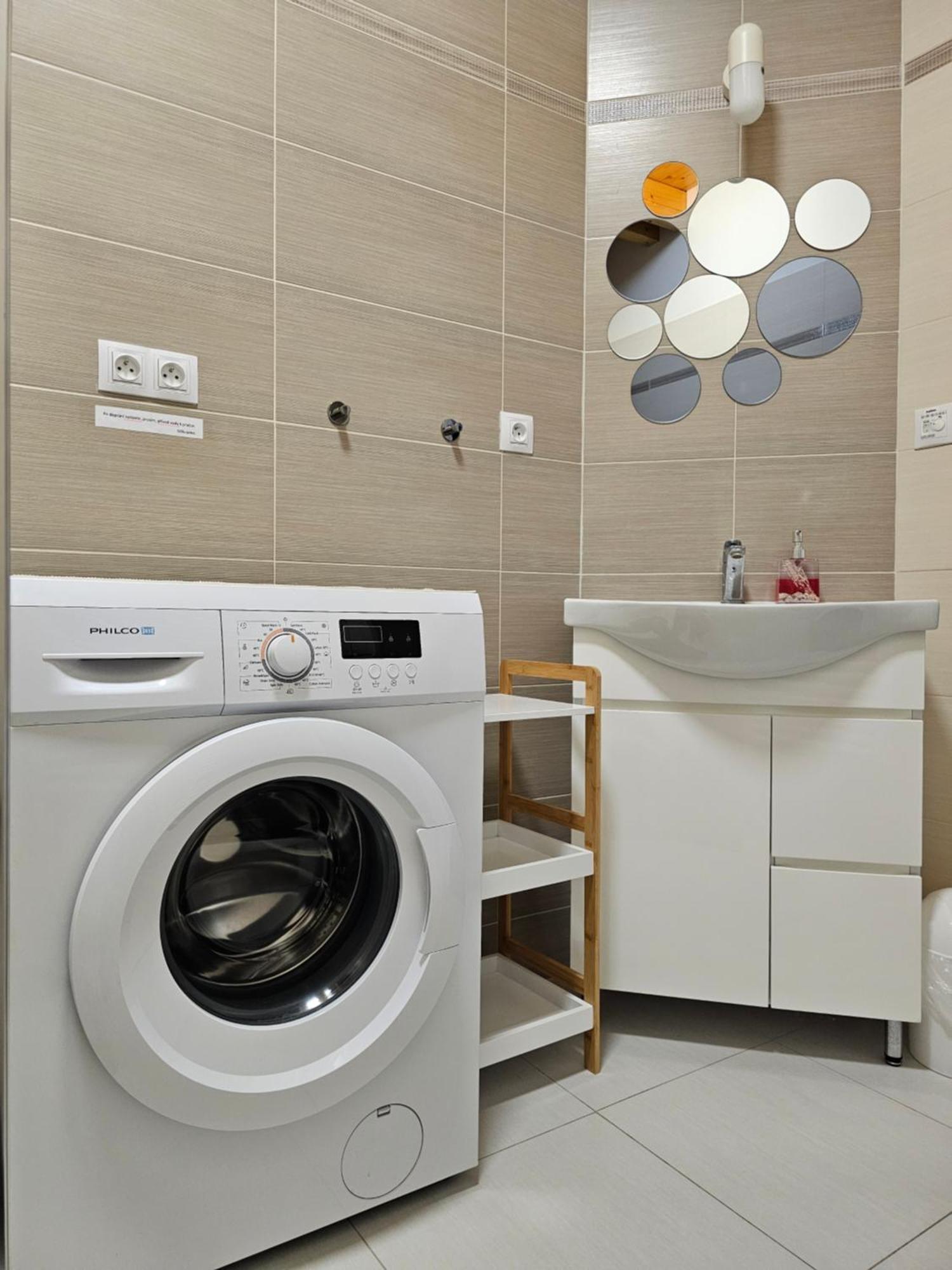 Apartman Maja Mikulov Bagian luar foto