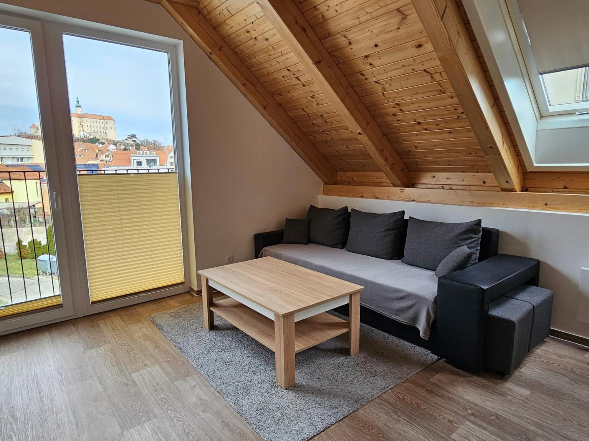 Apartman Maja Mikulov Bagian luar foto